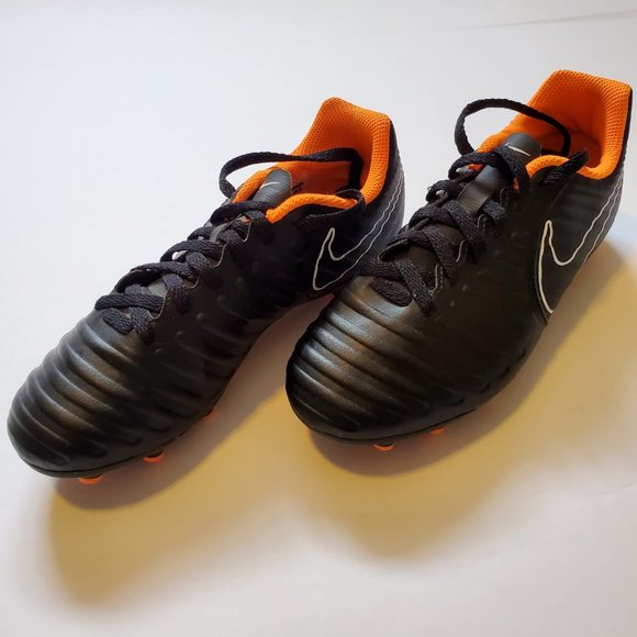 Nike Soccer Cleats Youth Sz 2.5 Unisex - Picture 1 of 5